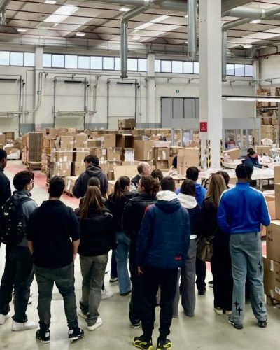 Gli studenti del Giordani in visita a La Giovane: un’opportunità per le nuove generazioni